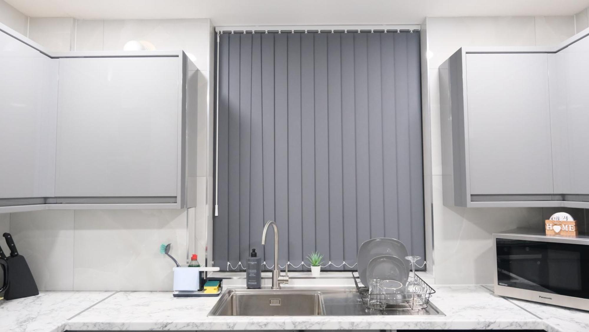 Modernized Three Bedroom House Near City Stadium, Attractions, City Centre - Sky N Netflix - Convenient Transport Манчестер Экстерьер фото